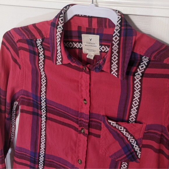 American Eagle Plaid Boyfriend Shirt  XS Pink Western Aztec Embroidered Womens - Picture 3 of 9